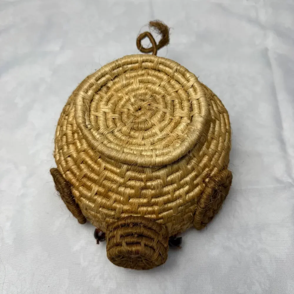Tohono O'odham Papago Style Coiled Yucca Pig Effigy Basket w Lid Folk Art Animal
